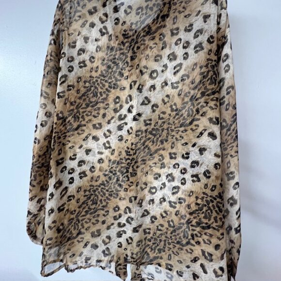 Maggie Barnes Womens Button-Down Semi-Sheer Tunic Animal Print Size 26W - Picture 6 of 7